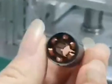 高速吹风筒电机绕线